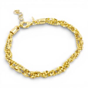 Bracciale in argento dorato composto da quattro fili sottili attorcigliati tra loro con chiusura a moschettone e catenella di estensione.